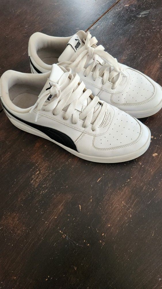 Puma Trainers- White And Black