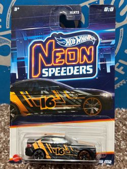Hot Wheels Neon Speeders 2016 BMW M2