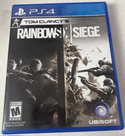 PLAYSTATION 4: TOM CLANCY's RAINBOW SIX SIEGE 