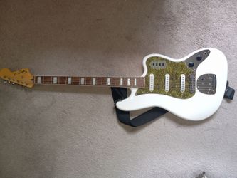 Fender Squier VI Bass Guitar