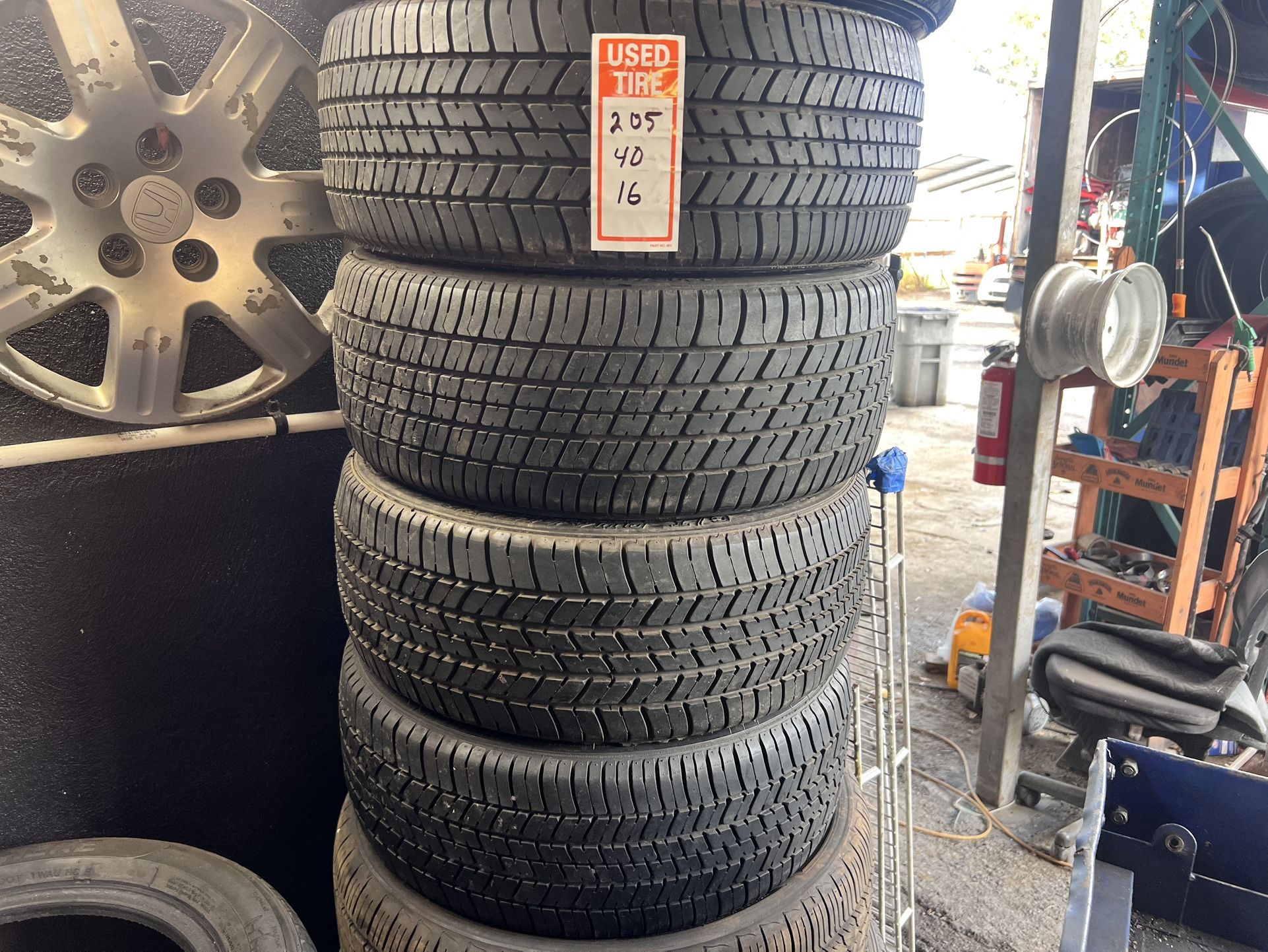 205/40/16 Four Used Tires 🛞
