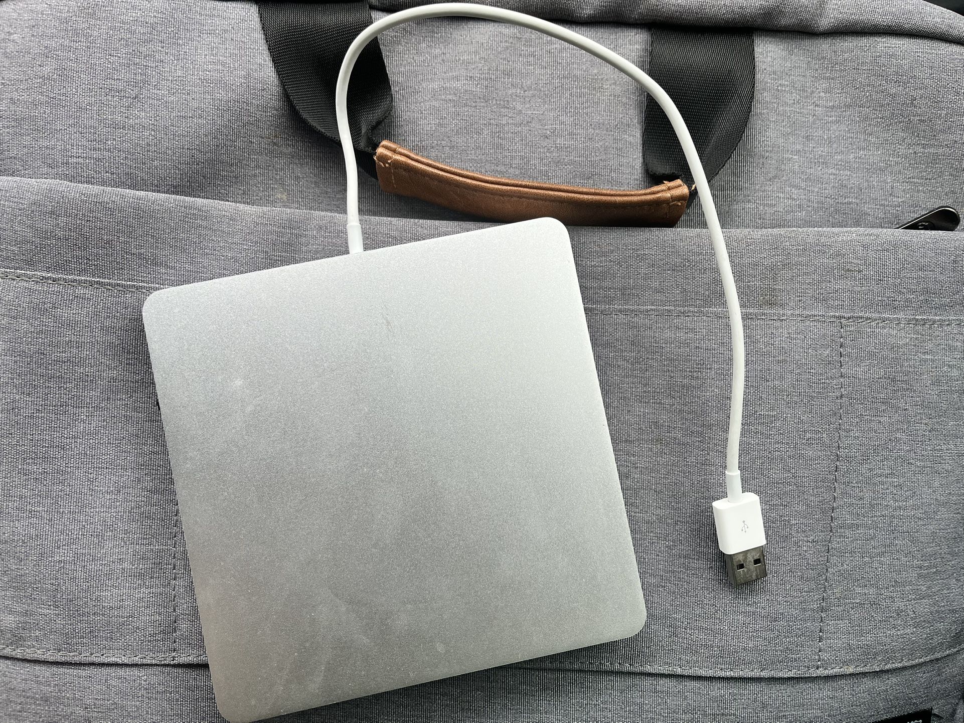 Apple USB Super Drive External DVD/CD Reader
