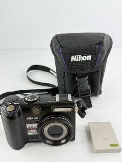 Nikon Coolpix P5100 12.1MP Digital Camera Black Tested + Battery Case No Charger