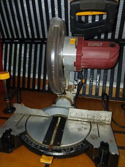 Chicago electric 10” compound miter saw