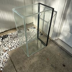 35 gallon tank with Stand