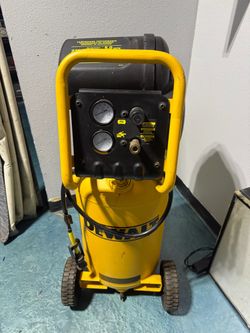 DeWalt air compressor 15 gallon