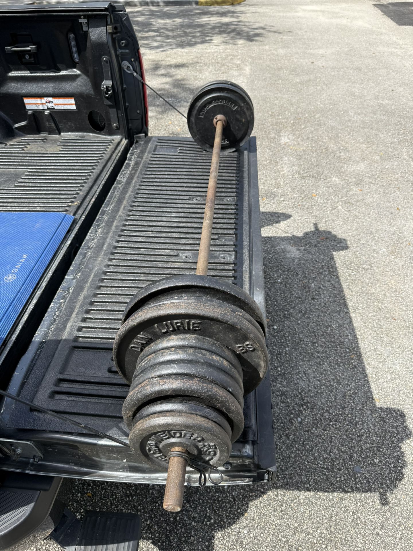Large Weight Set With Solid Steel Barbell