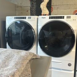 Whirlpool Washer And Electric Dryer 