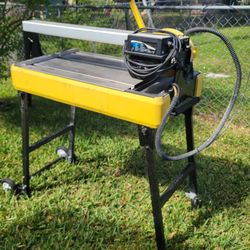 Tile Saw With Stand