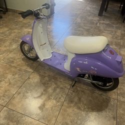 Razor Vespa Scooter