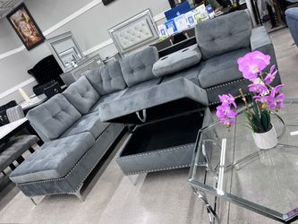 Gorgeous Sectional With Storage Ottoman ‼️ Only $699 ‼️