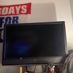 Sony Tv 46 Inches With Stand And Remote 