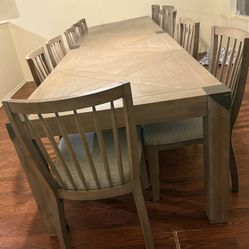 Dining Table for Sale - Good