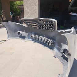 2010 Front Bumper Toyota Camry  4 Cylinder 