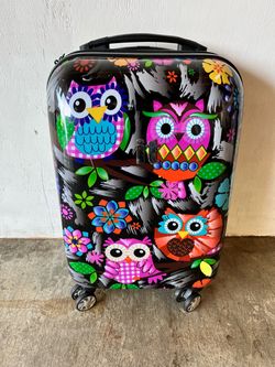 IT Luggage Virtuoso 32-Inch Hardside Spinner U1