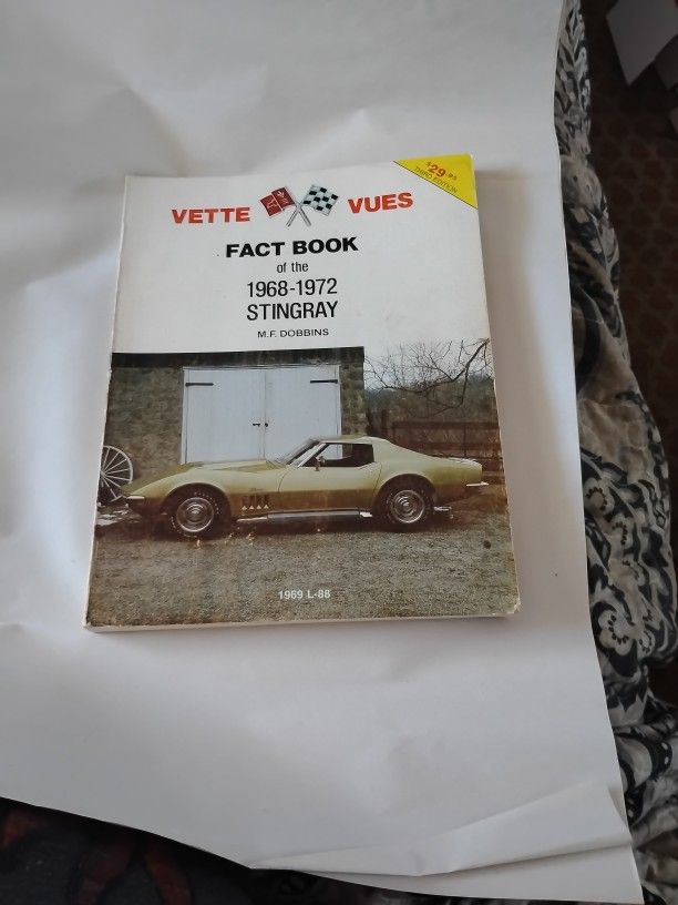 Vette Vues Fact Book