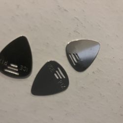 3) 351 Style Metal Guitar Picks   New