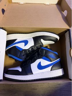 Jordan 1 Mid White Black Racer Blue