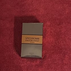 SPICEBOMB VIKTOR& ROLF