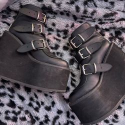 Demonia Platform Black Boots Womens Size 6