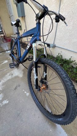 Diamondback Response Sport 26" large frame ( 20" inches center to top
