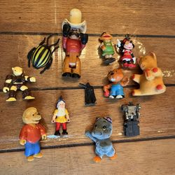 Vintage Collection of 70'-80' Mini Figures, Toys, Keychain etc. 