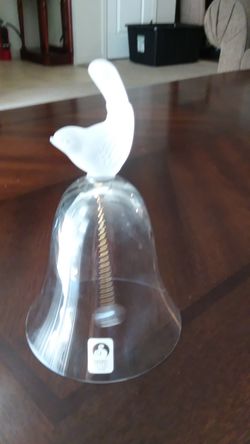 Crystal bell