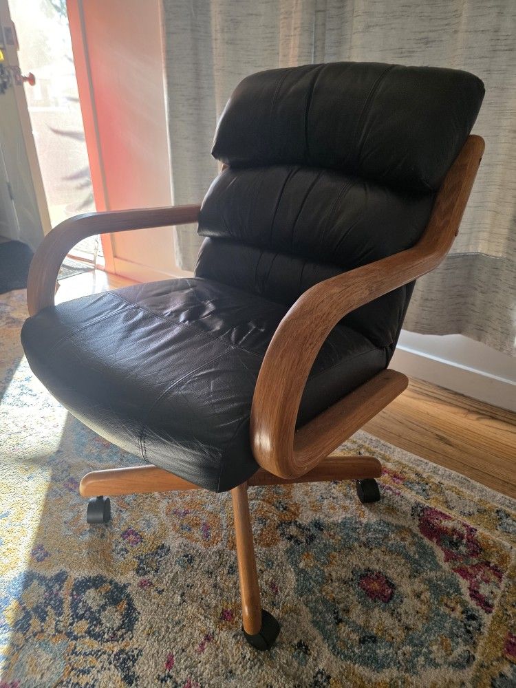 Free Table and 4 Chairs