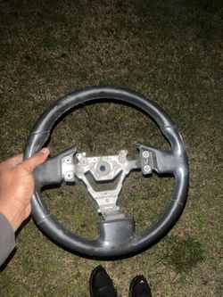 G35 Steering Wheel