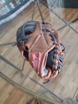 Baseball glove kids club