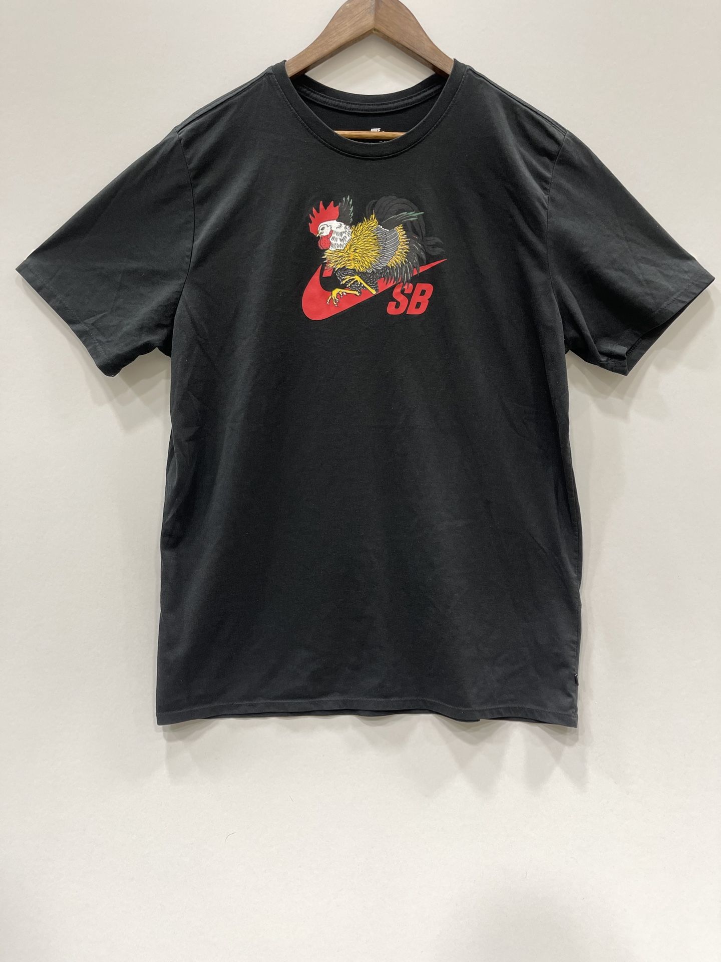 Nike SB Rooster Graphic DriFit Cotton Blend TShirt (Black) Extra