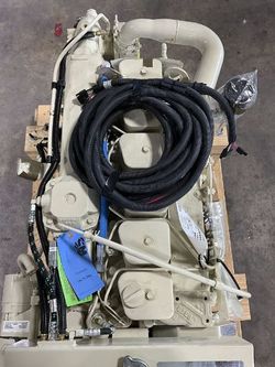 Cummins 6bt marine engine New in crate