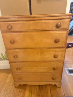 Dresser