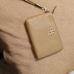 Tory Burch Wristlet