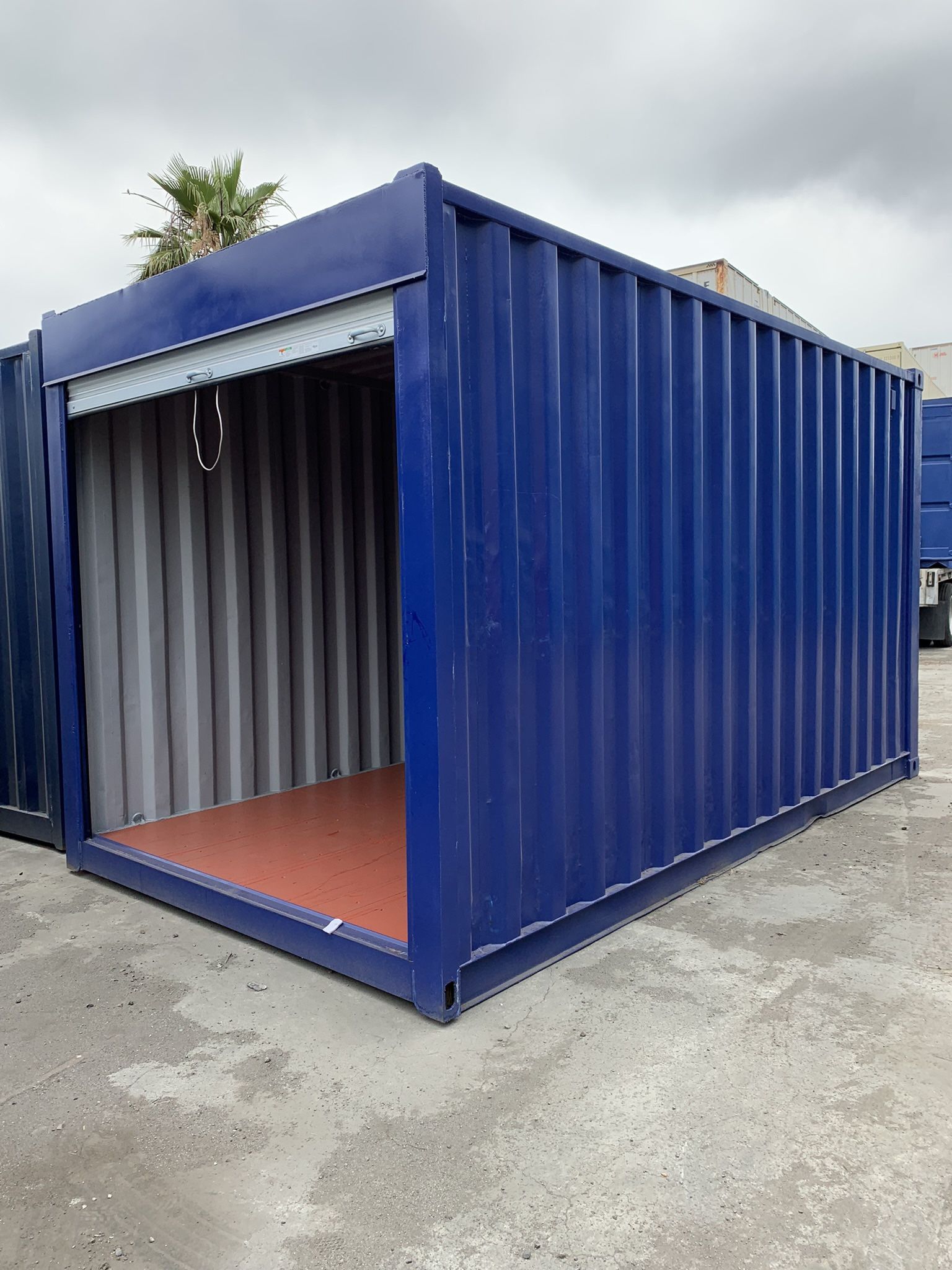 15’ Shipping Container 