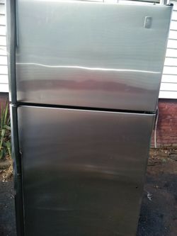 Nevera dos puertas y estufa eléctrica 550