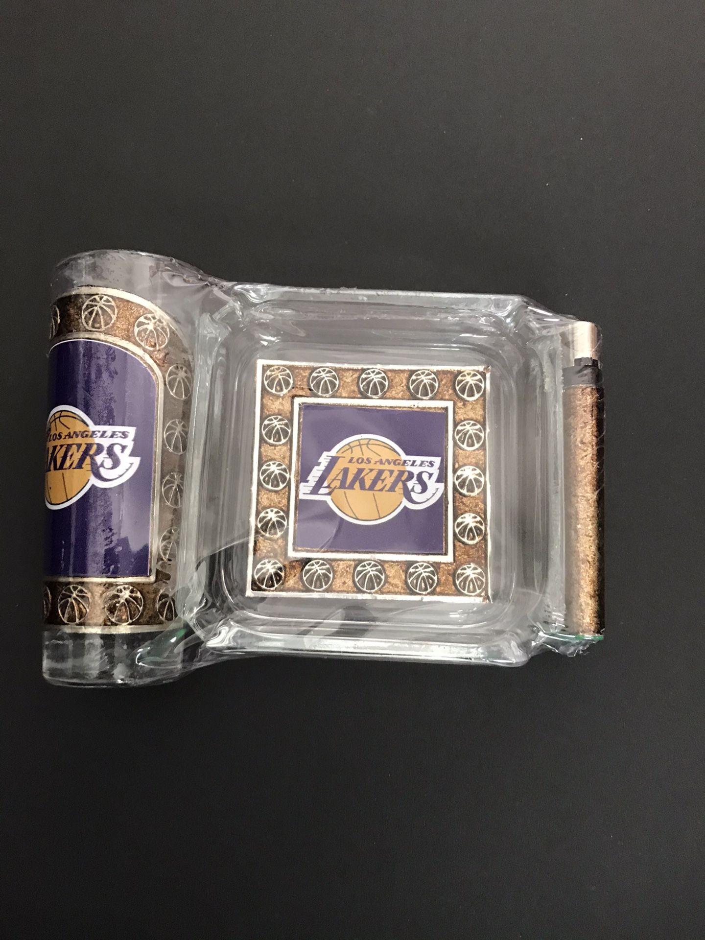 Los Angeles Lakers ashtray set