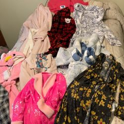 BATH ROBES.  ALL SIZES.  & SNUGGLIES.  Chino, Ca