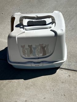 Moderna Hooded Cat Litter Box