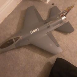 E-flite F-16 Falcon 80mm BNF Basic EDF Jet.     $459 or best offer