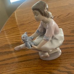 Lladro “Best Friends” Figurine Girl With Teddy Bear