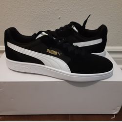 Puma Multiple Sizes Read Entire Description 