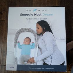Baby Delight Snuggle portable infant sleeper