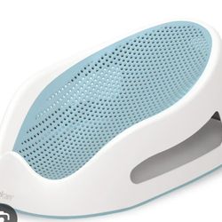 Anglecare BABY BathChair