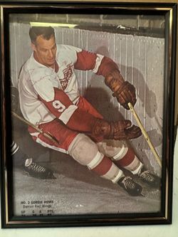 2 Gordie Howe Autographed pictures