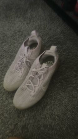 size 8 Nike Air VaporMax Flyknit size 8 us