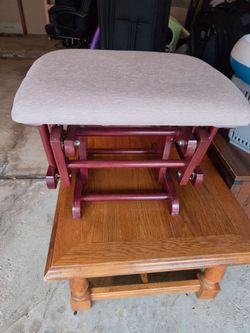 Gliding ottoman