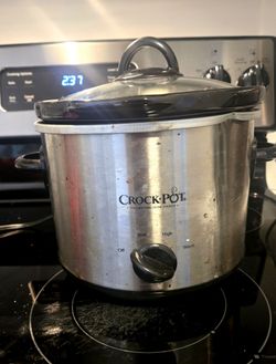 Crock-Pot Slow Cooker — Stainless Steel, Glass Lid