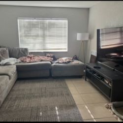 Sectional Couch 