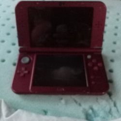 Nintendo DS Xl W/ Case